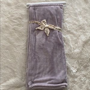 RAE DUNN plush throw